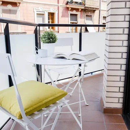 Апартаменты Feelathome Plaza Барселона