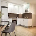 Feelathome Plaza Apartamento Barcelona