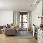 Feelathome Plaza Apartamento Barcelona
