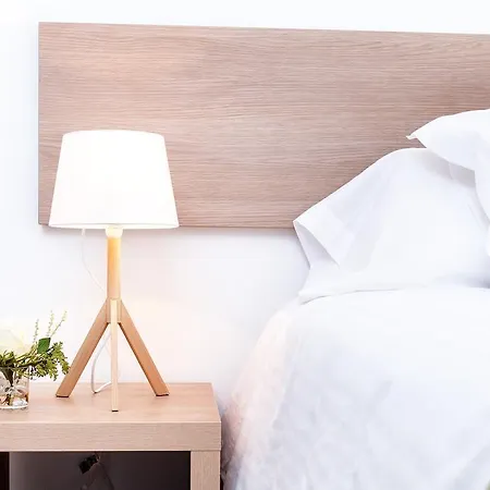 Feelathome Plaza Apartamento