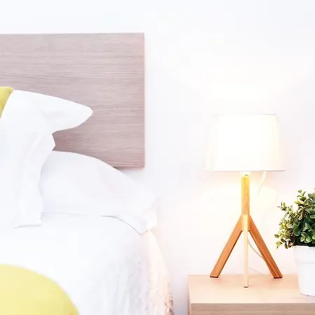 Feelathome Plaza Apartamento Barcelona