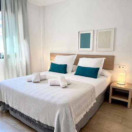 Feelathome Plaza Apartamento Barcelona