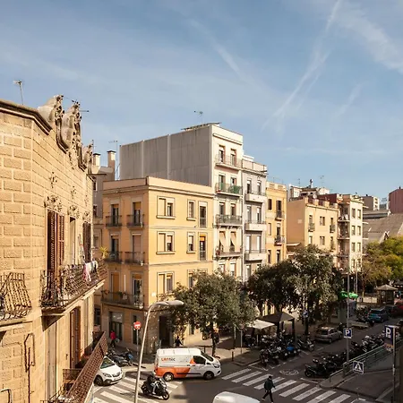 Feelathome Plaza Apartamento