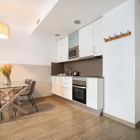 Apartamento Feelathome Plaza Barcelona