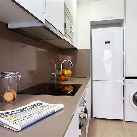 Feelathome Plaza Apartamento