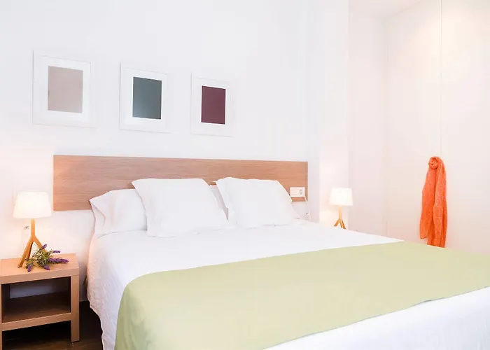 Feelathome Plaza Apartamento