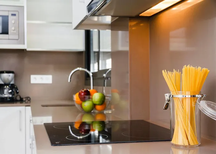 Feelathome Plaza Apartamento