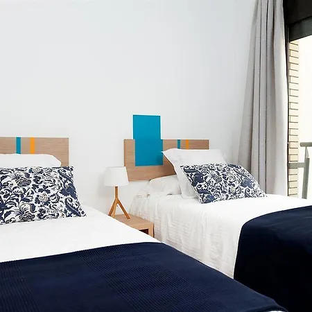 Feelathome Plaza Apartment *